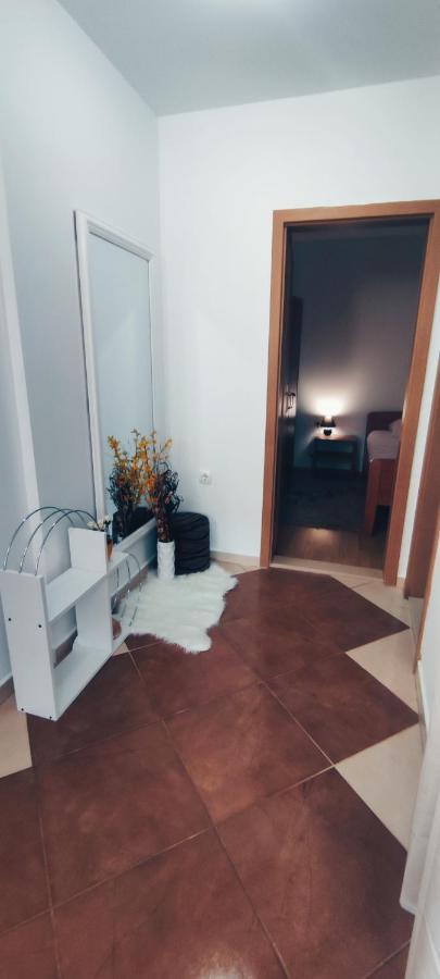 Apartmani Srsen Blace Exterior foto